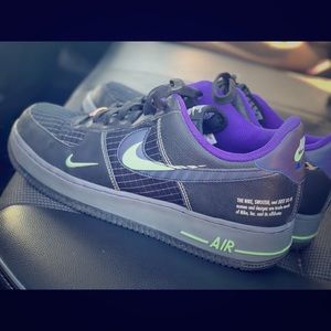 Air Force I LV8 8 1/2 Brand New